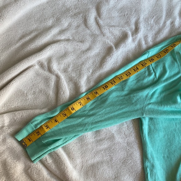 Old Navy Cardigan - Picture 5 of 6